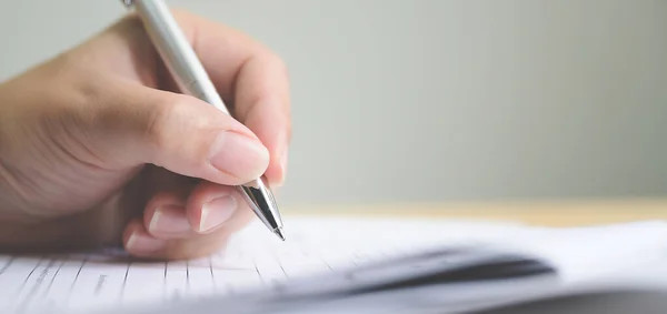 Formulaire de demande d’accréditation